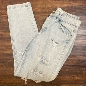 Refuge Light Wash Distressed Jeans